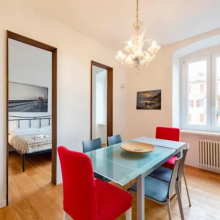 Joivy Family Friendly For 6, Near Royal Palace Museum