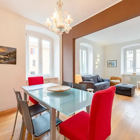 Joivy Family Friendly For 6, Near Royal Palace Museum Apartment *