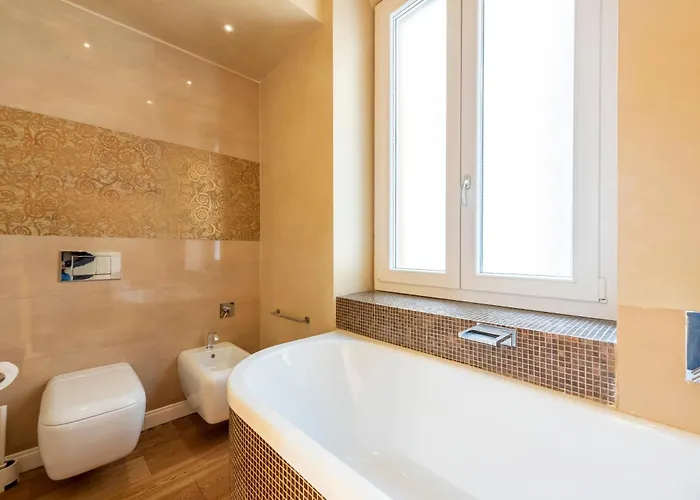 Apartman Joivy Family Friendly For 6, Near Royal Palace Museum Genova
