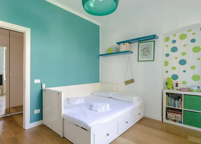 Apartman Joivy Family Friendly For 6, Near Royal Palace Museum Genova