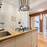 公寓 Joivy Family Friendly For 6, Near Royal Palace Museum 热那亚