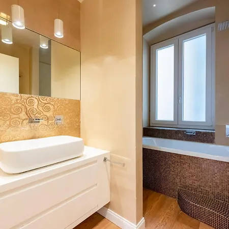 Joivy Family Friendly For 6, Near Royal Palace Museum Apartament