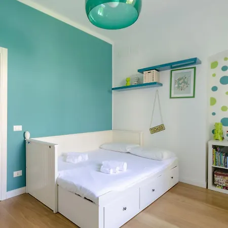 Apartament Joivy Family Friendly For 6, Near Royal Palace Museum Genua